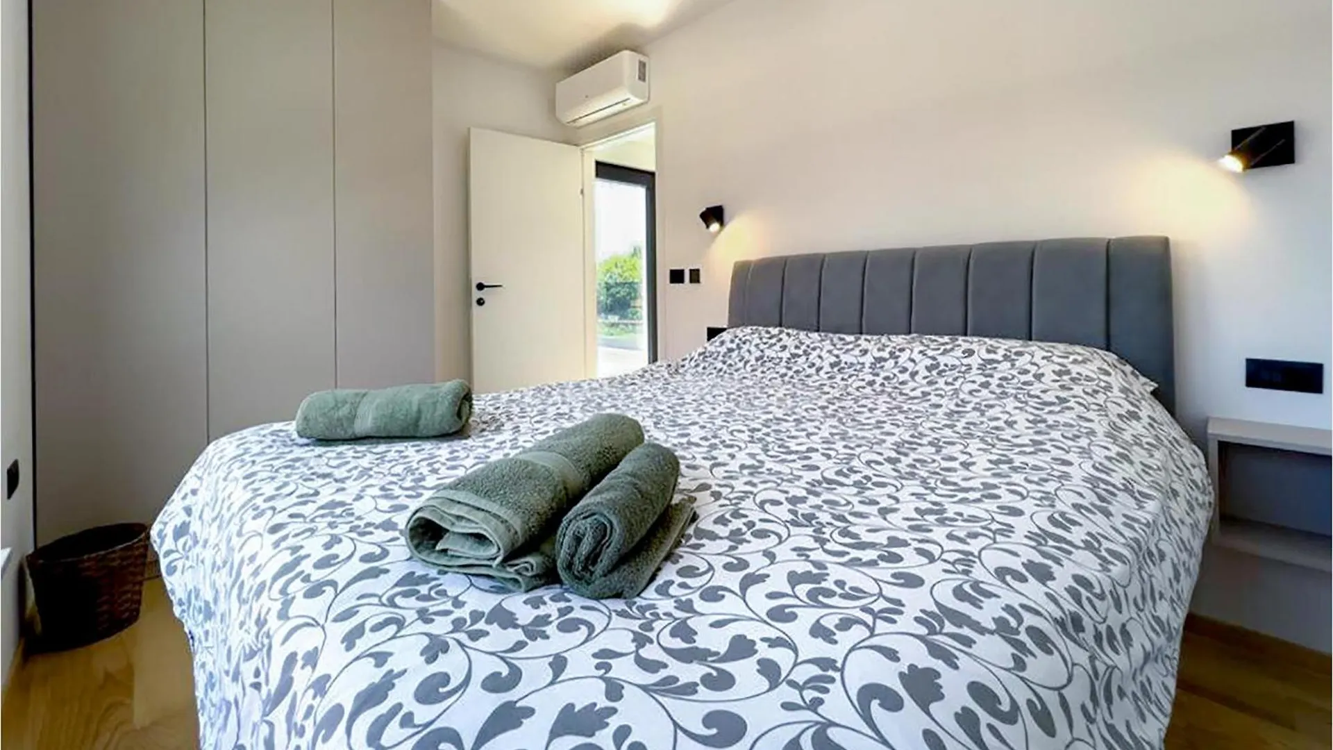 בית נופש Amazing Home In Ližnjan